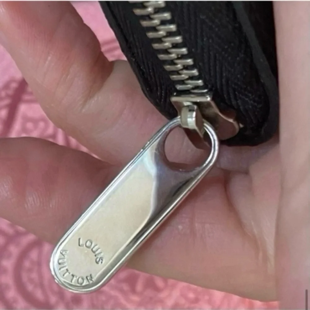 Louis Vuitton - Damier Graphite Zippy Coin Purse Wallet Grey&Black wSilver - NWT - Picture 11 of 14